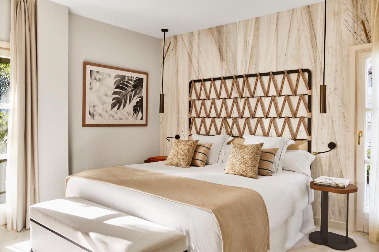 Suite Deluxe com Vista Jardim