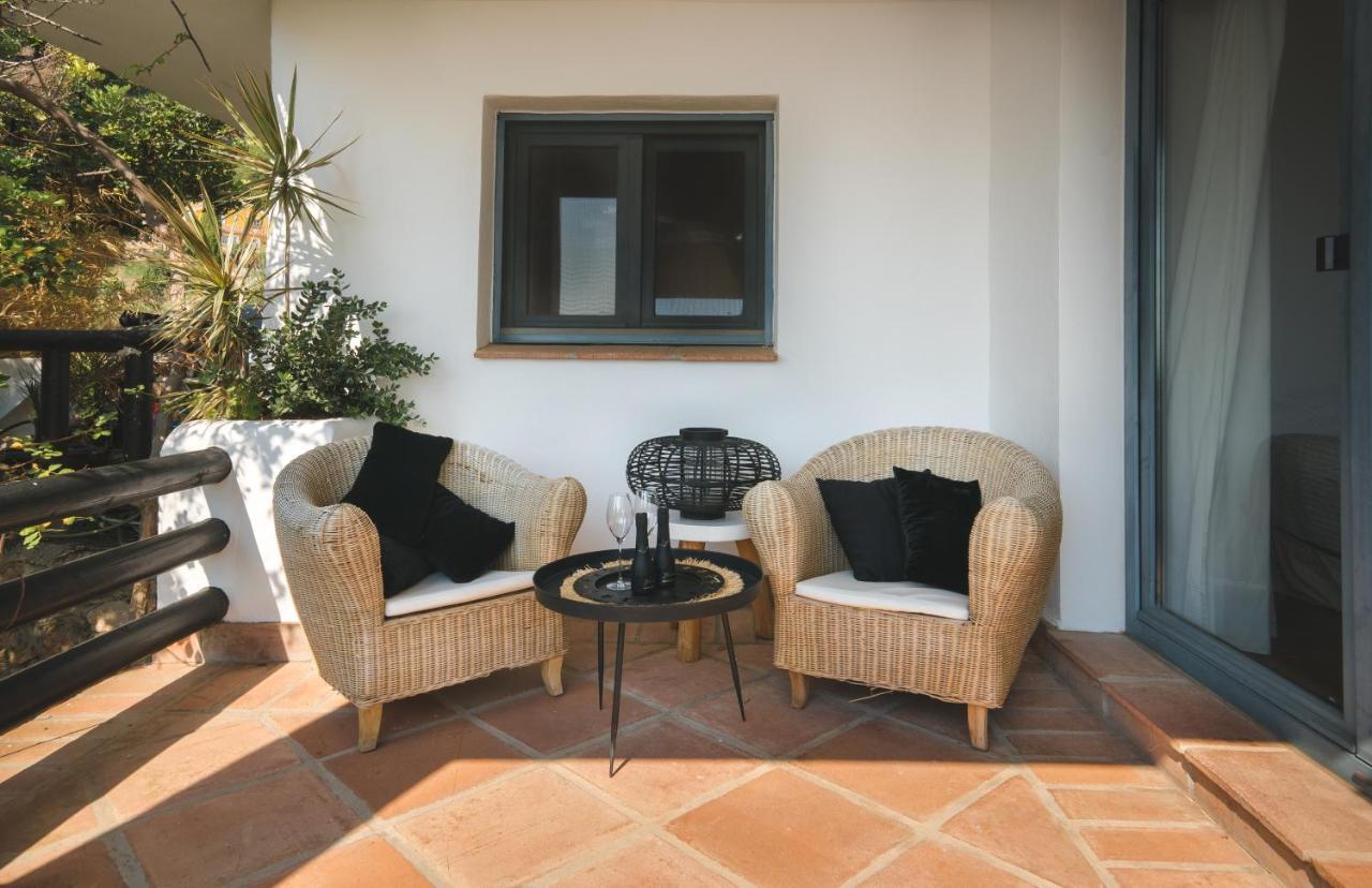 Andaluz Room