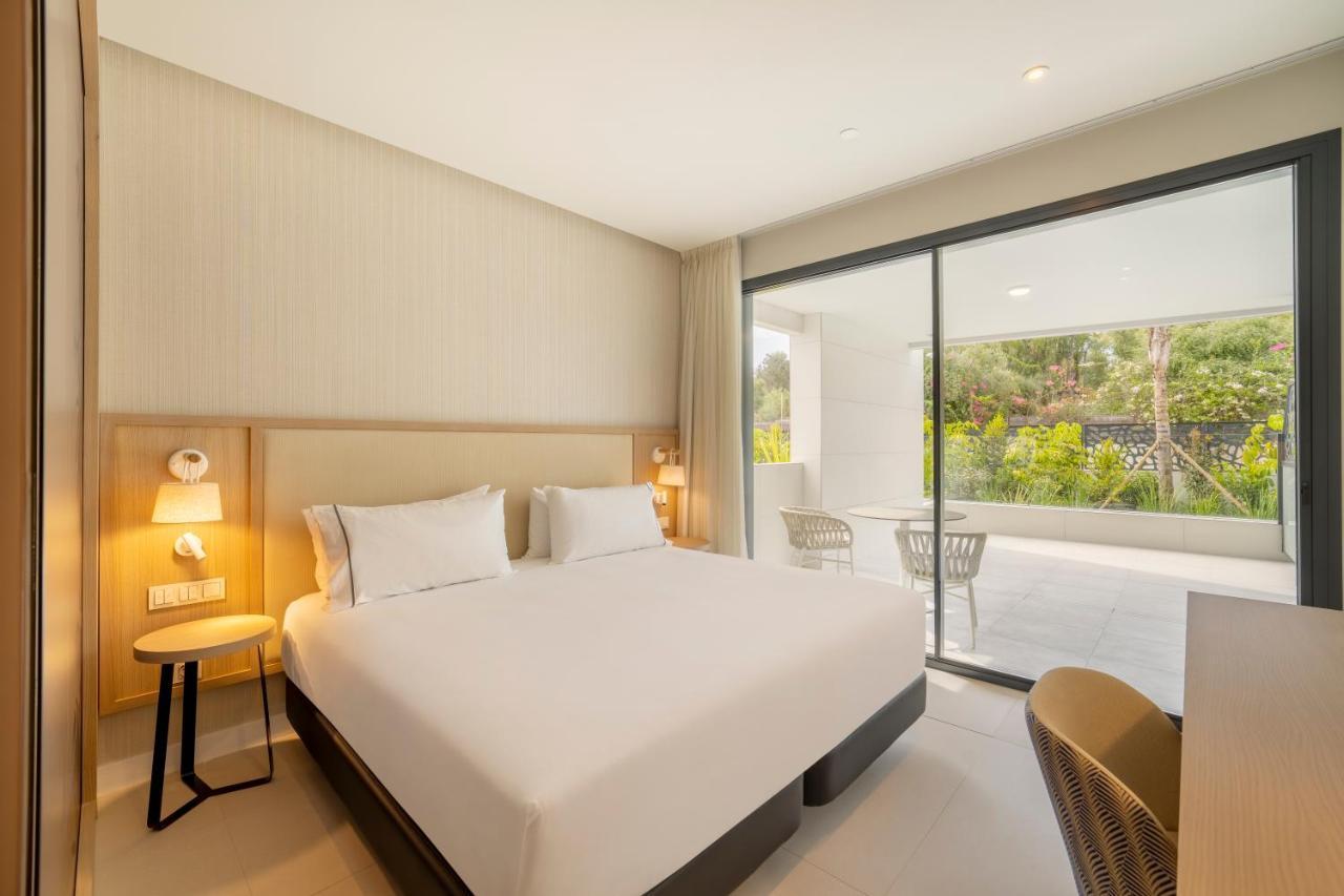 Oasis Deluxe Terrace