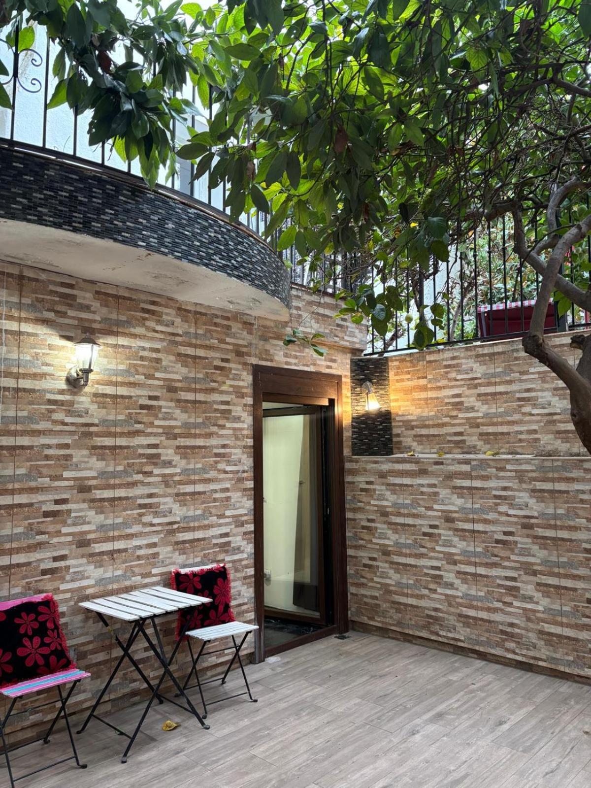 Studio Terrace